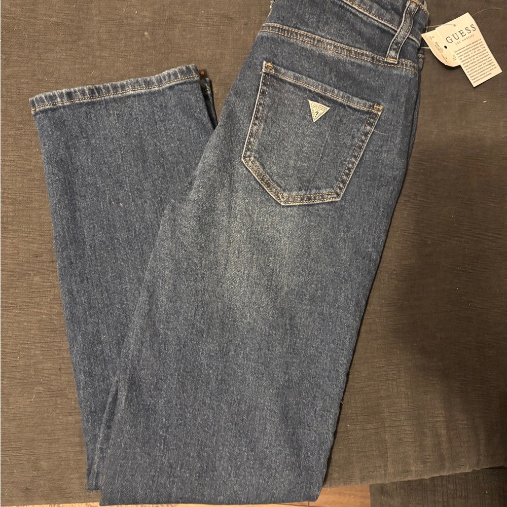 NWT Guess L.A ULTRA High Rise, Straight, dark wash denim NWT Size 25 x 28